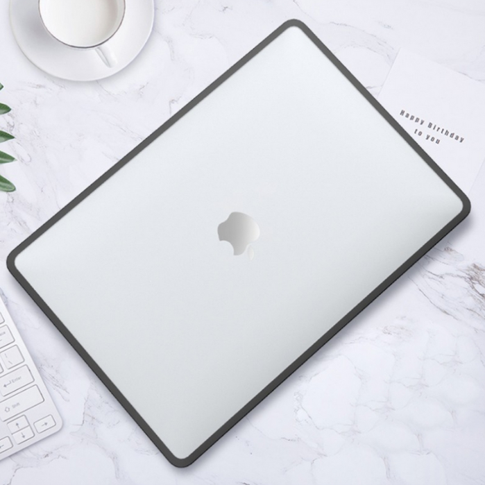 Пластикова накладка c силіконовим бампером для Macbook Pro 16" A2485, A2780 (Прозрачный + черный бампер)