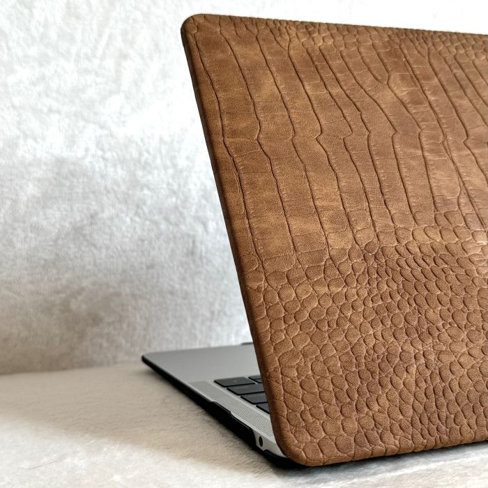 Чохол накладка на MacBook air 13 M2 (A2681) шкіра (Коричневий)