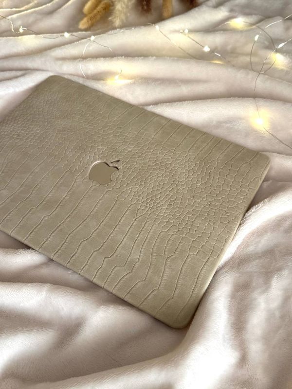 Чохол накладка шкіряна на MacBook Pro 16.2 A2485 | A2780 (Пісочний)