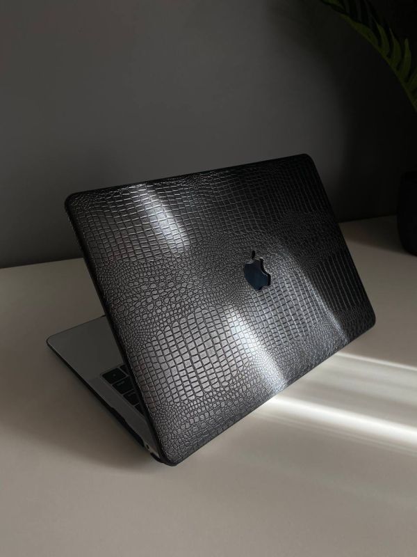 Чохол накладка на MacBook air 13 M1 ( 1932/2337 ) ШКІРЯНИЙ (Чорний глянець)