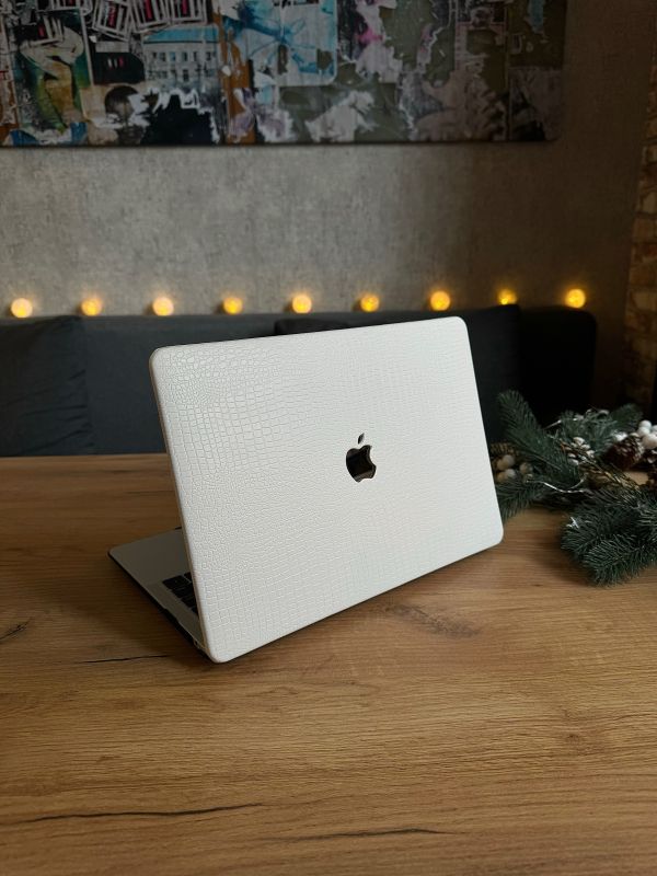 Чохол накладка з еко шкіри на MacBook Air 15 (A2941) (Білий)